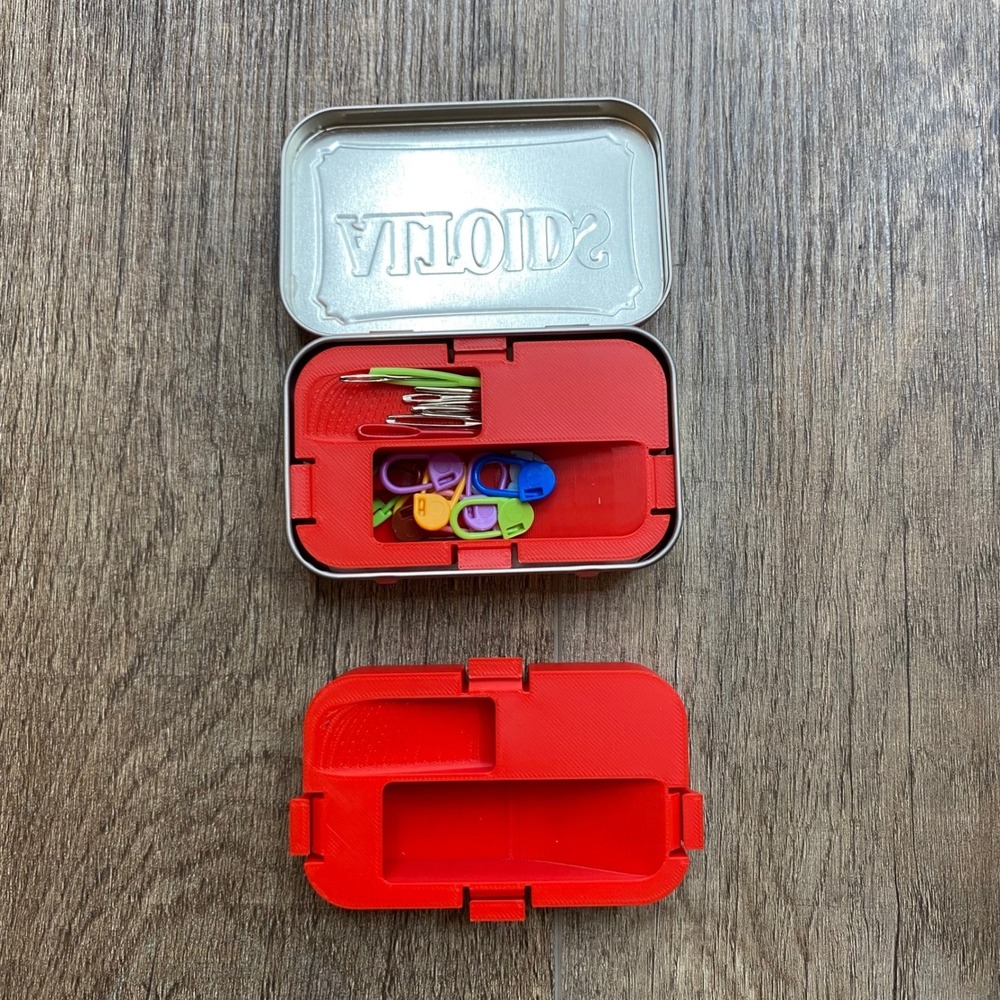 3D Printed Altoids Tin Insert Crochet Stitch Marker & Needle Organizer Red